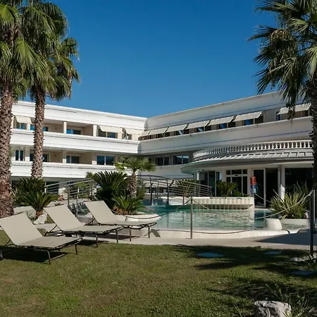 Apt24 - Relais Du - With Pool *