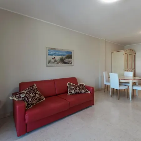 Apt24 - Relais Du - With Pool Апарт-отель Дезенцано-дель-Гарда