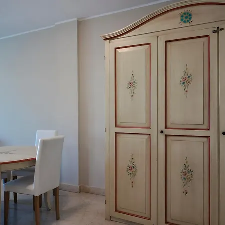 Apt24 - Relais Du - With Pool Дезенцано-дель-Гарда