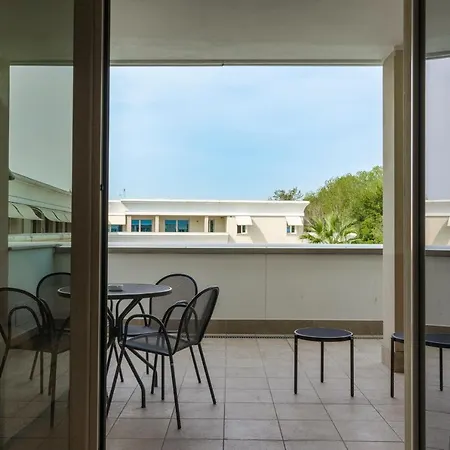 Apt24 - Relais Du - With Pool Апарт-отель *