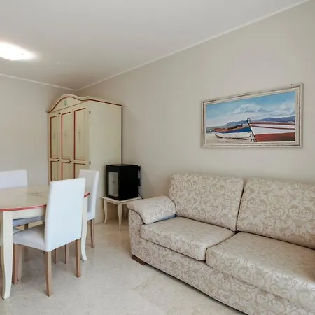 شقة فندقية Apt24 - Relais Du - With Pool ديسينسانو ديل غاردا